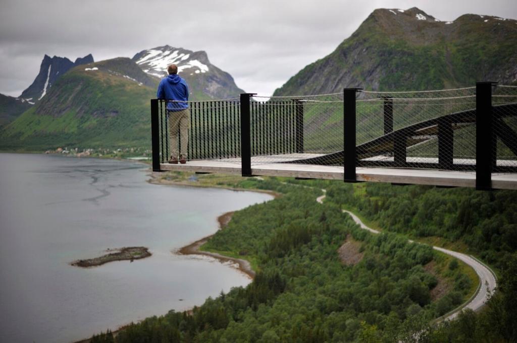 Senja Hotell Finnsnes Exterior photo